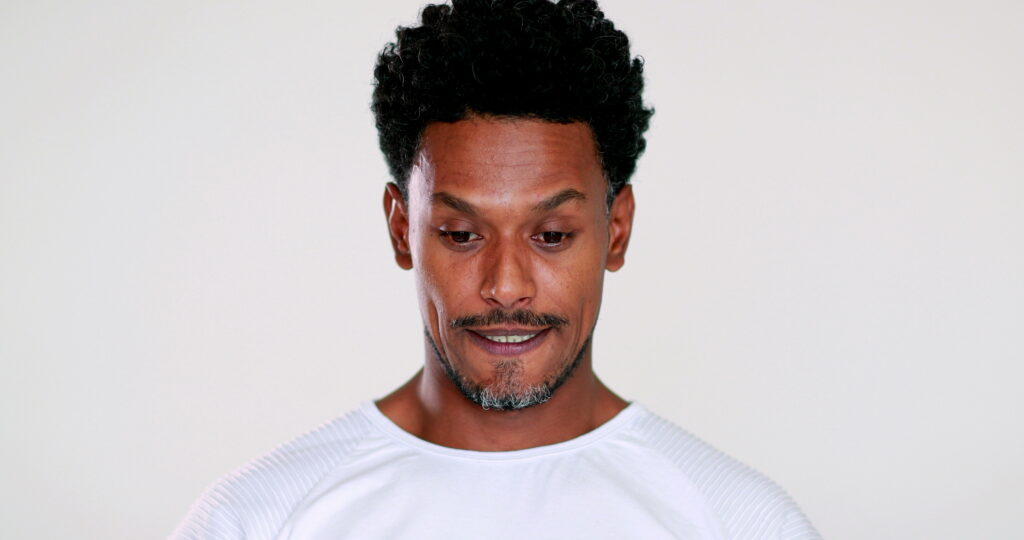 Are They Lying 9 Signs of Criminal Body Language-9