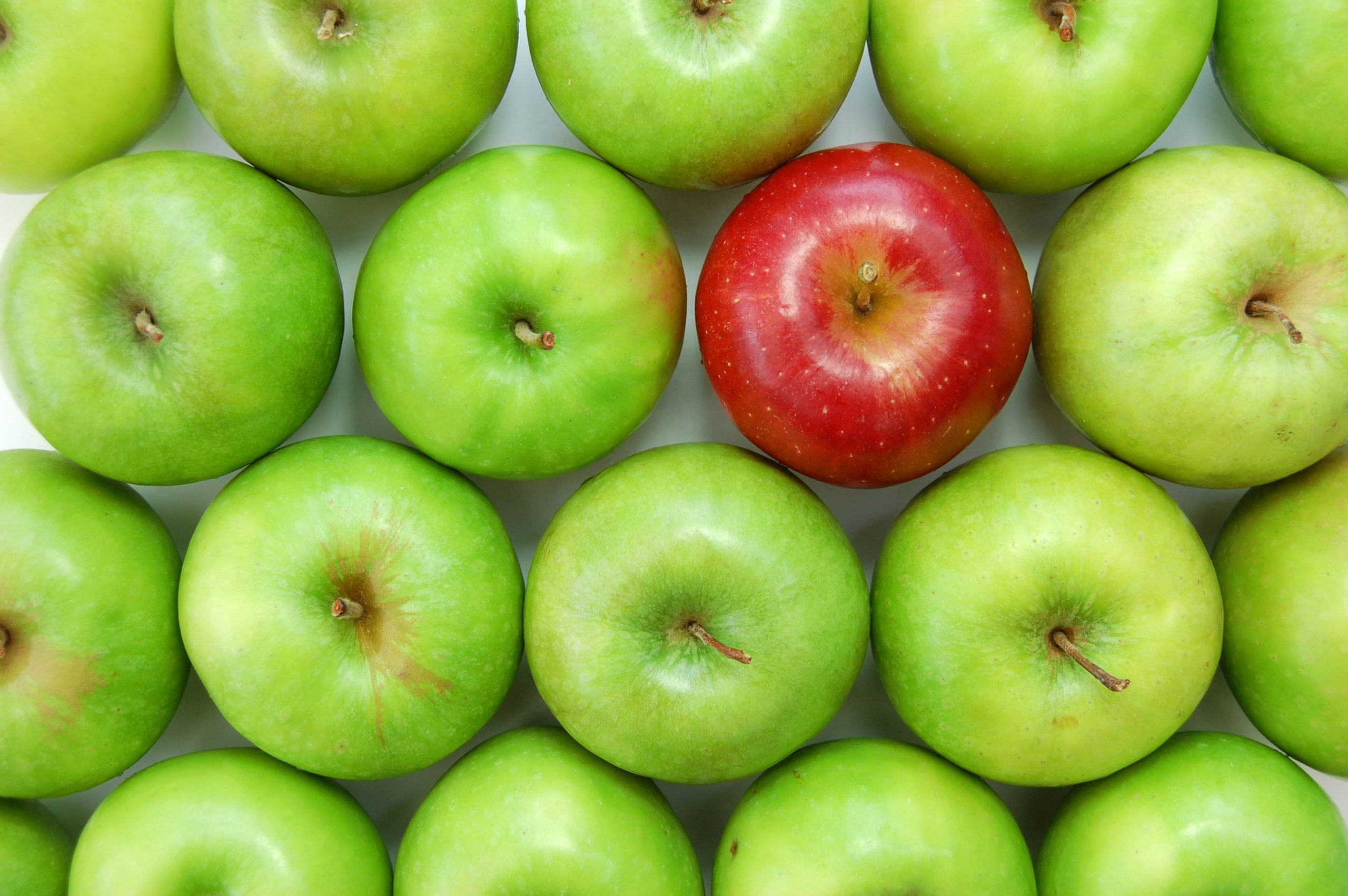 The Truth About Supermarket Apples