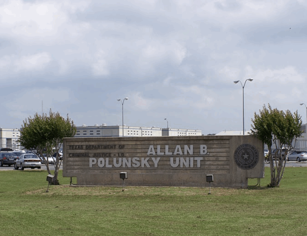 7 of the Most Absurd Prison Escapes Ever-3