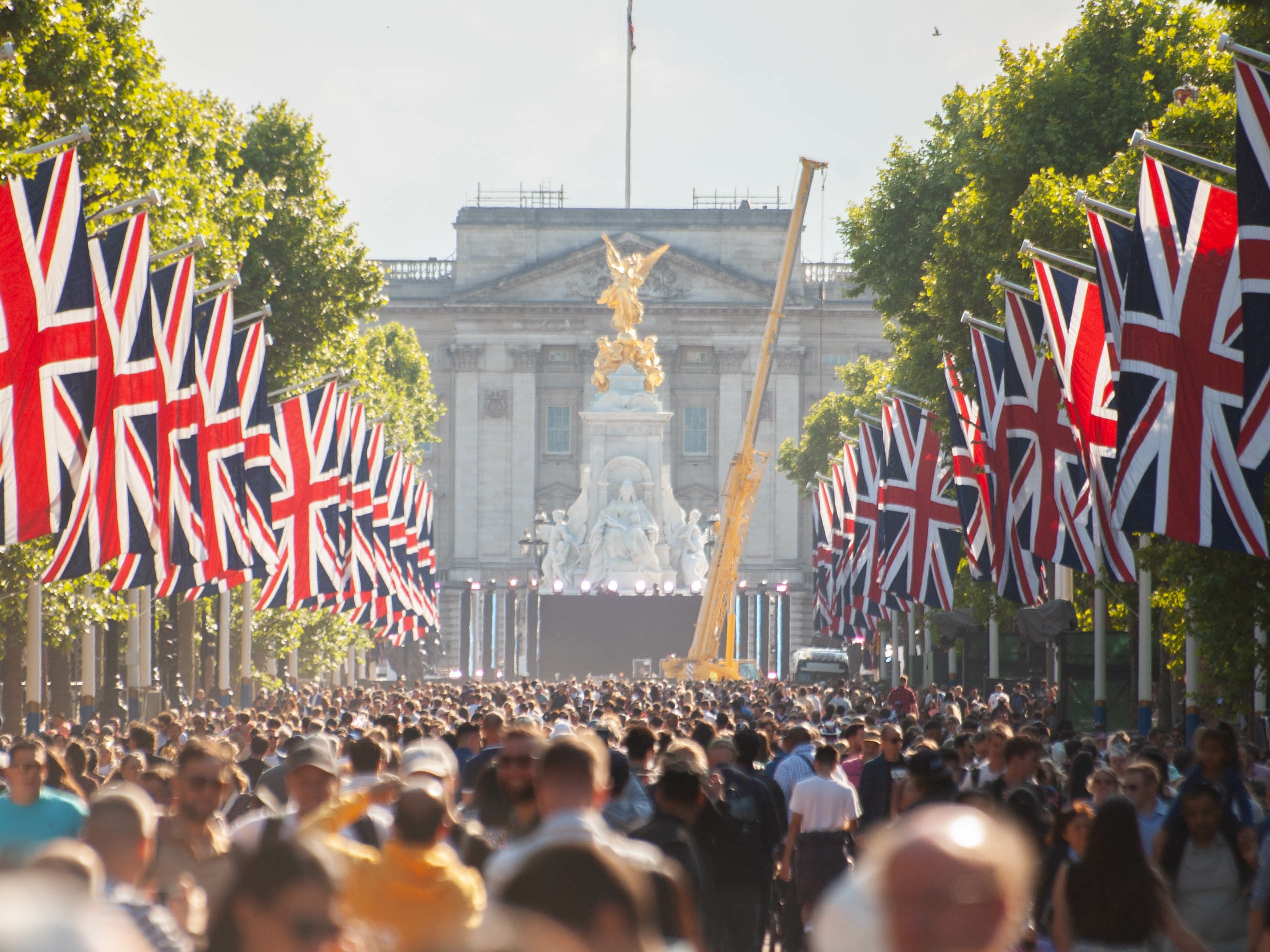 The Unexpected Dining Habits of the Royal Family