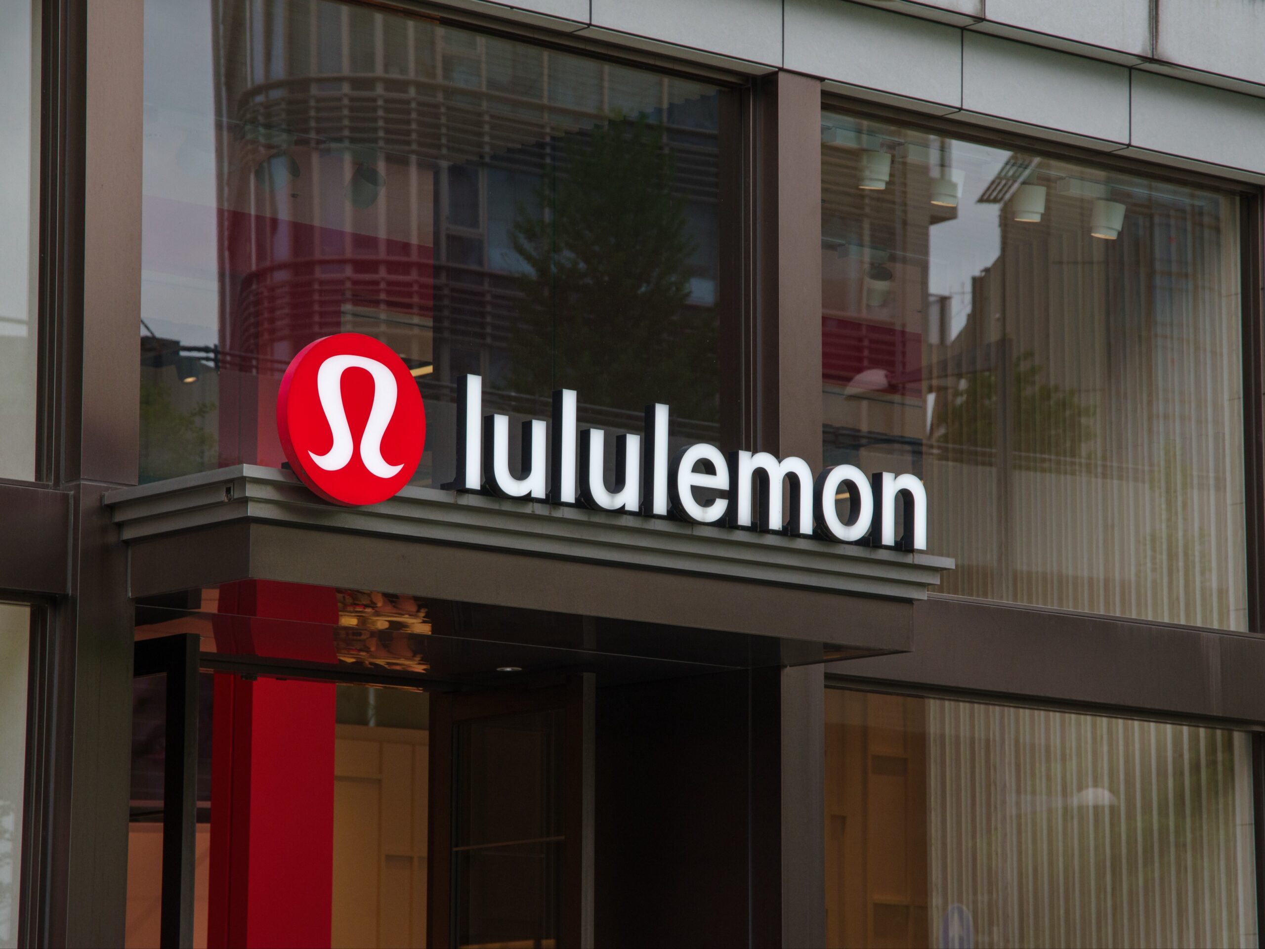A Deadly Dispute at Lululemon®