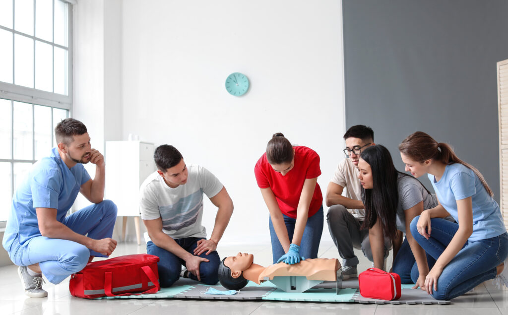 7 First Aid Basics Everyone Needs to Know-2
