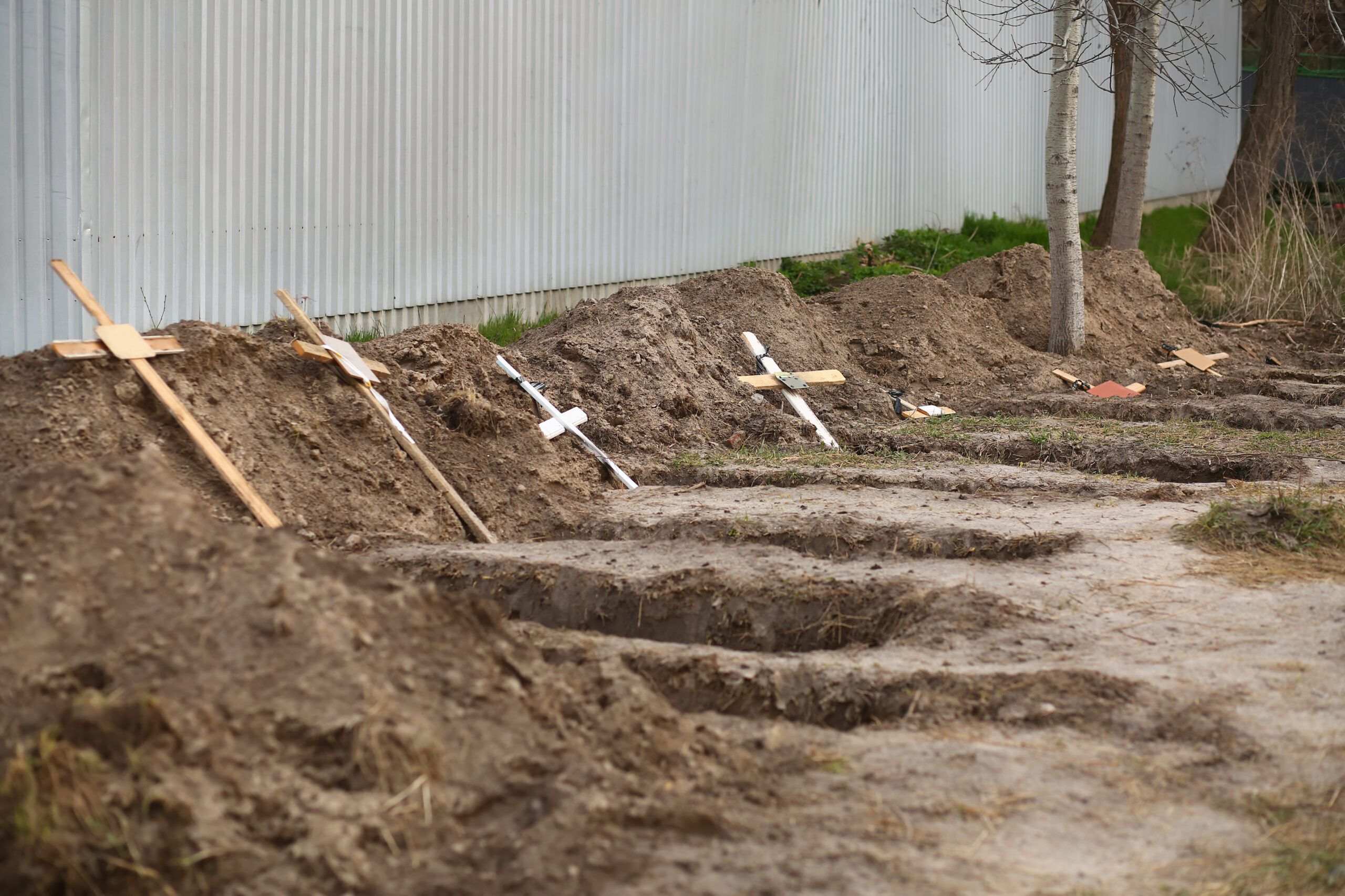 Bodies Found Buried in Killer’s Kitchen