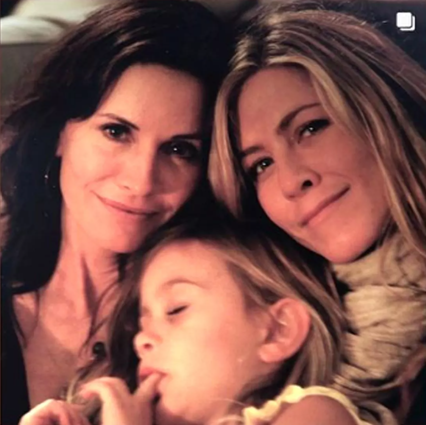 Hollywood’s Hidden Family Ties: Guess Who’s Godparent to Whom?-4