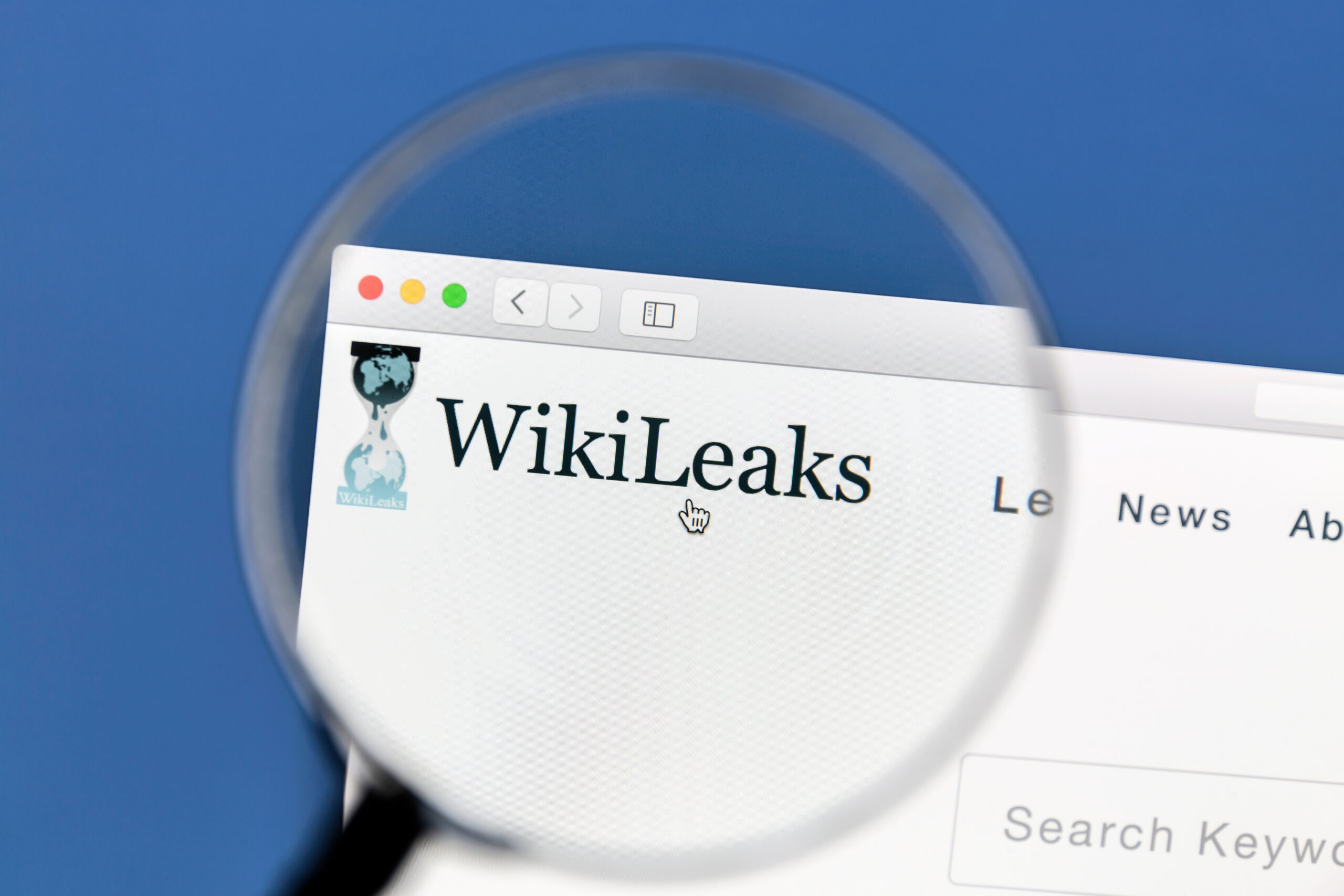 8 Shocking Facts You Need to Know About WikiLeaks