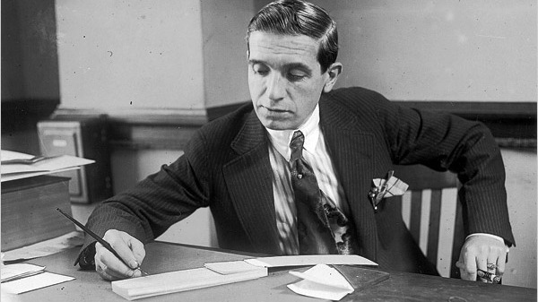 How Charles Ponzi Fooled a Nation in 1920-2