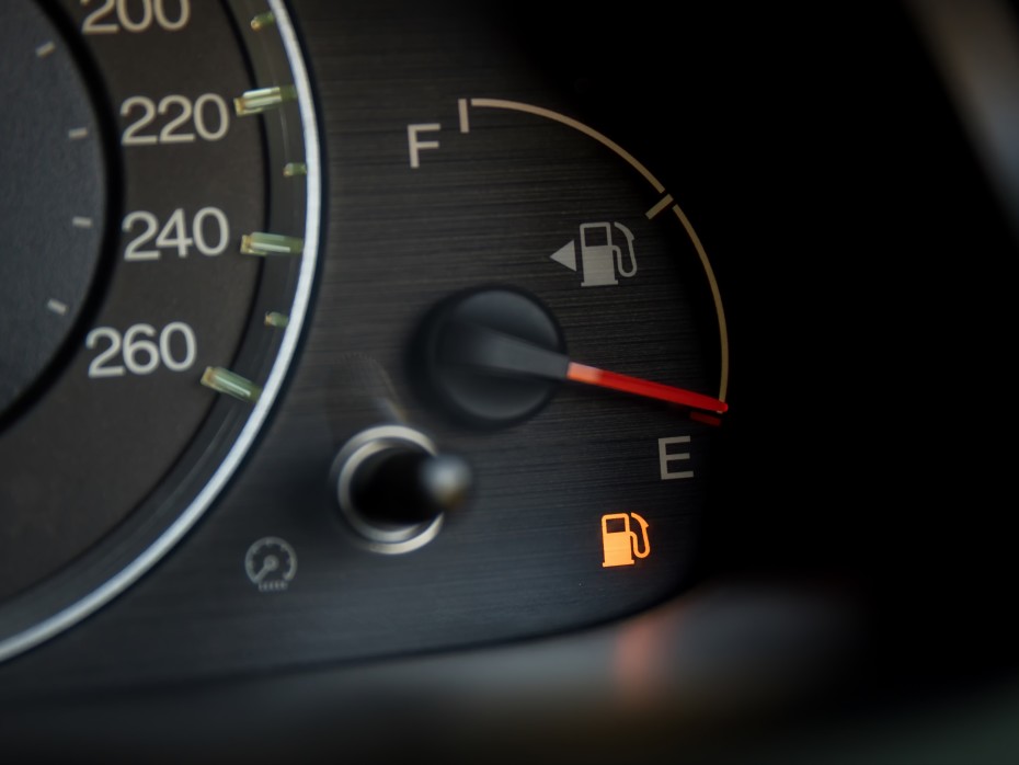 How Much Gas Should You Keep in Your Tank?-2