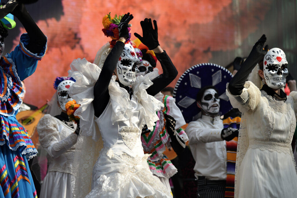 What is Day of the Dead (Día de Muertos)-4
