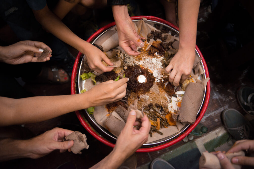 10 Foods You Can Eat with Your Hands-1