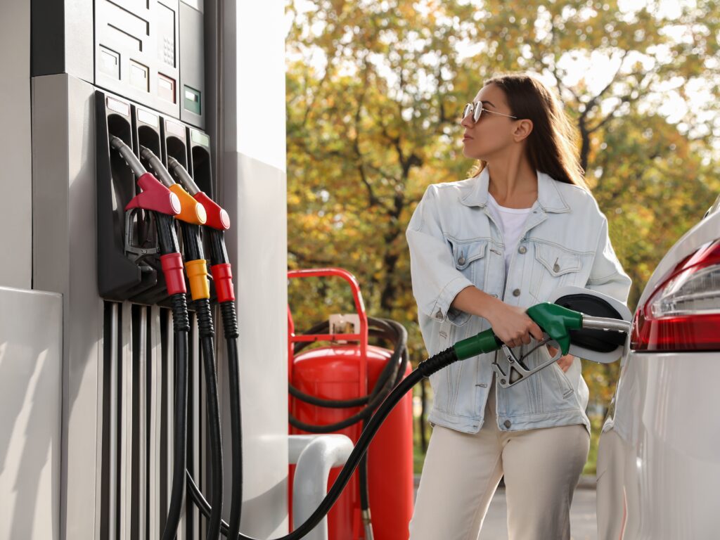 5 Gas Pump Scams You Should Know About-4