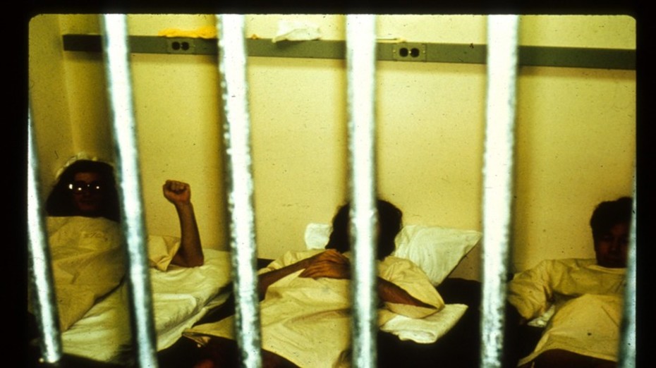 Inside Stanford’s Infamous Prison Experiment-2