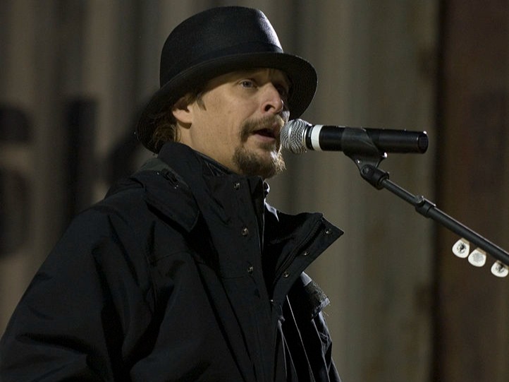 Remember When Kid Rock Got Arrested For Punching a Strip Club DJ?-1