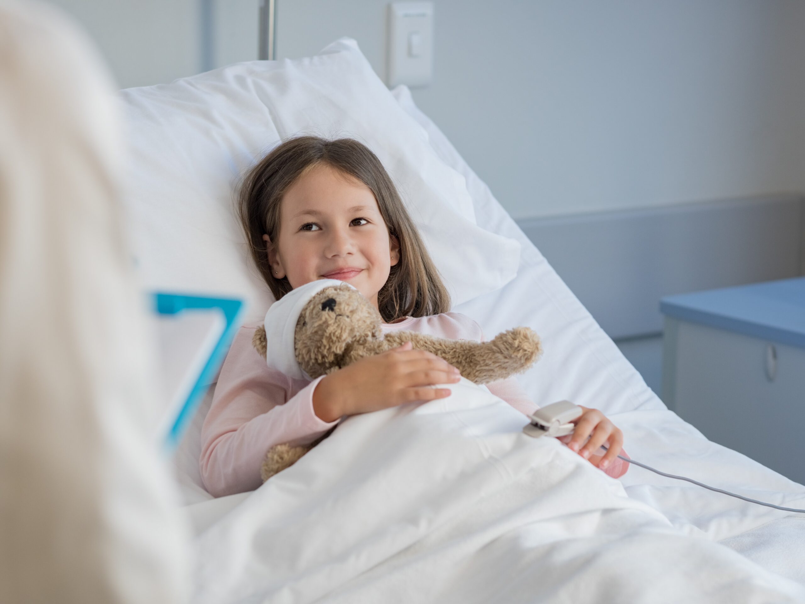 Taylor Swift’s Surprise Hospital Visit Will Melt Your Heart