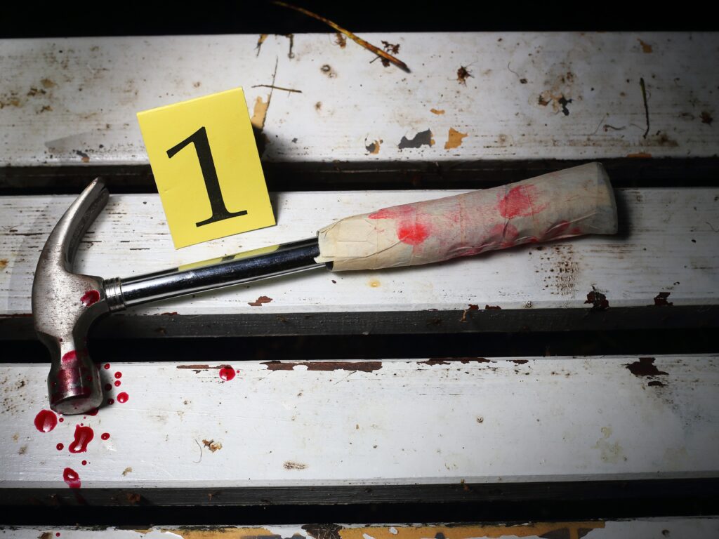 Oregon Man Murders Girlfriend's Father, Then Leaves with Family on Beach Vacation-2