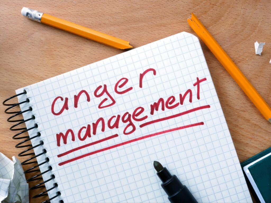 Remember When Kid Rock Got Arrested for Punching a Strip Club DJ?-3