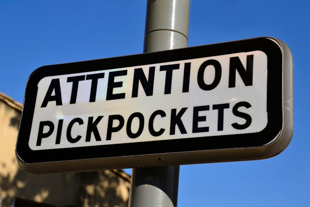 The Secrets of Pickpockets: What Every Traveler Should Know-3