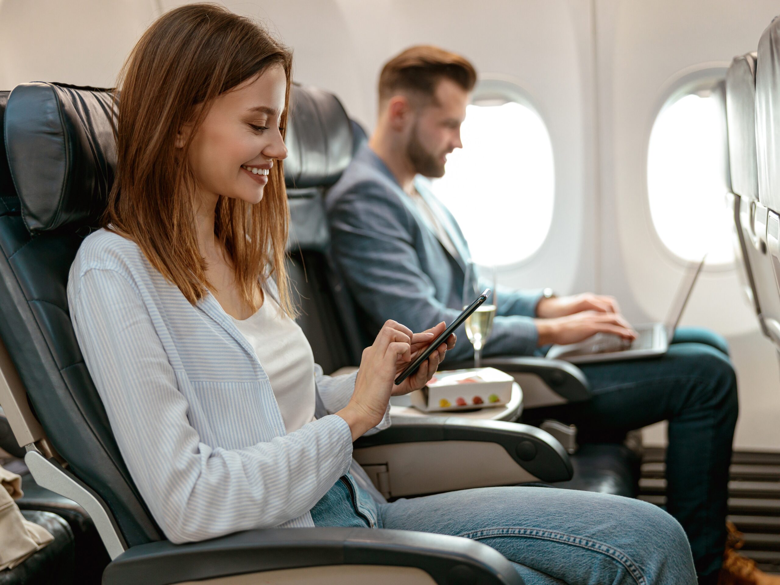 Woman’s Haunting Final Text to Husband Before Plane Disaster