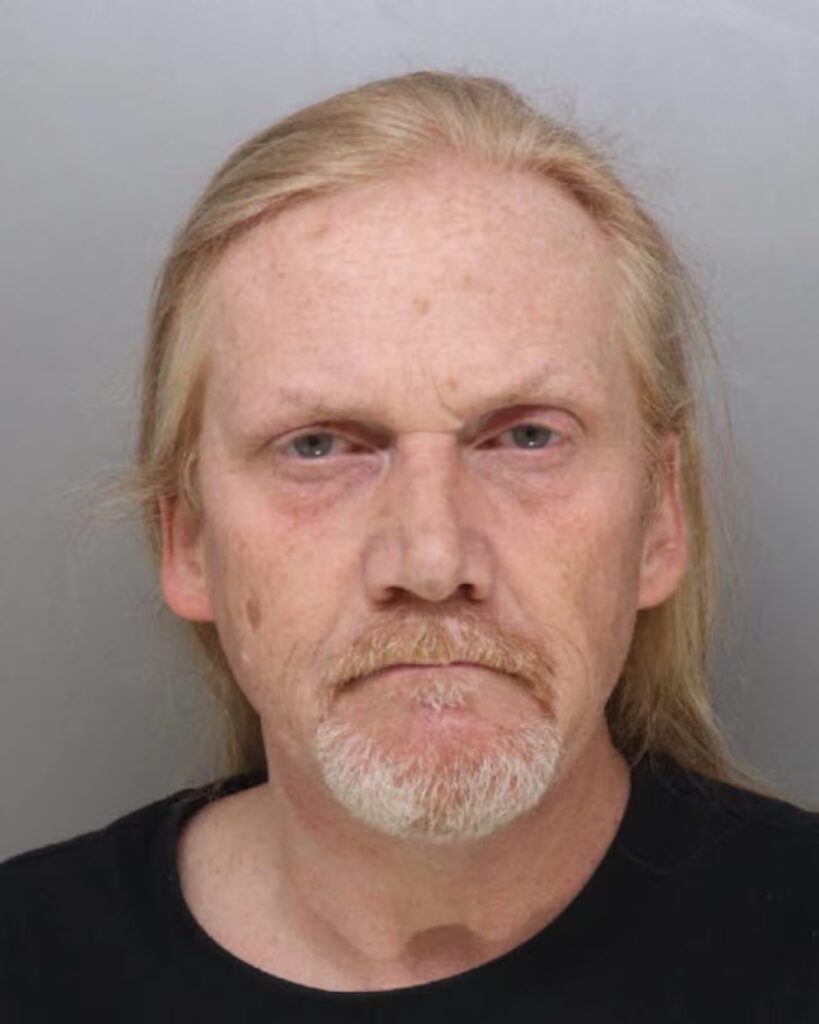 Man Accused of Leaving Mother of 7 Dead in Trashcan-2