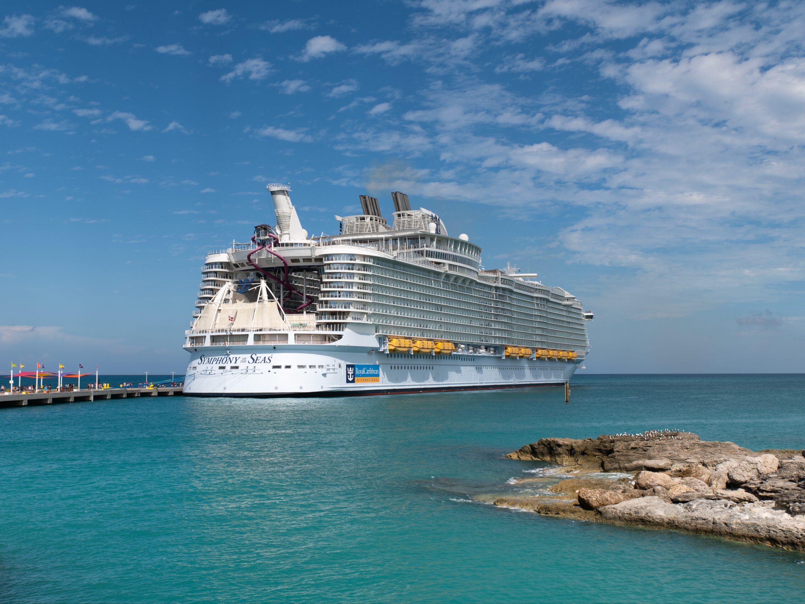 Cruise Waiter Saves Lives as Glass Shatters Over Pool