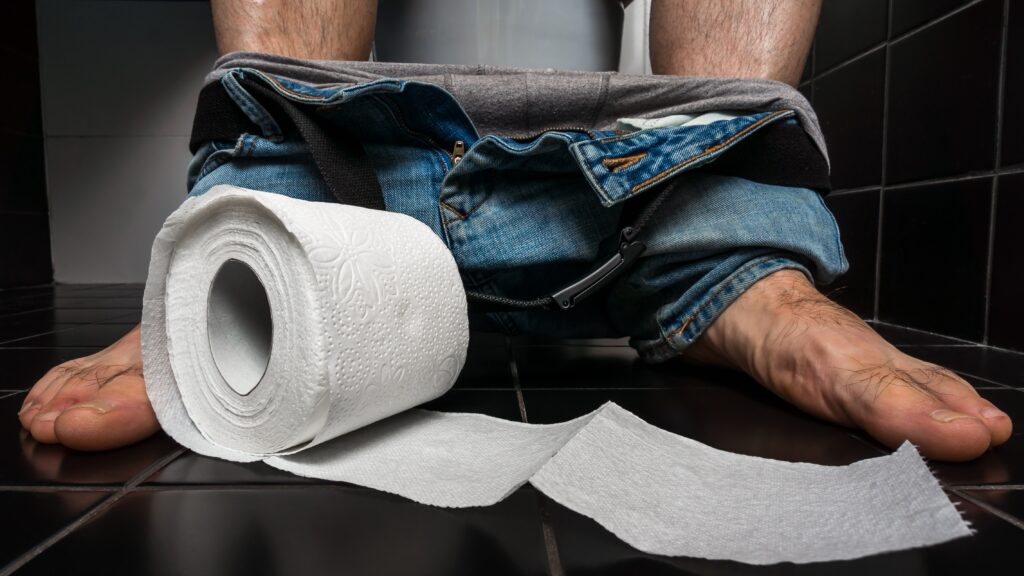 The Real Reason Men Spend So Much Time in the Bathroom-2