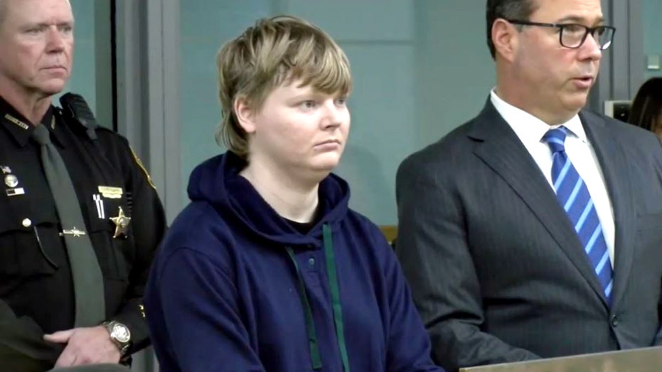 William DeFoor appears in Cincinnati court after his arrest in the alleged hammer attack at Vice President JD Vance's home.