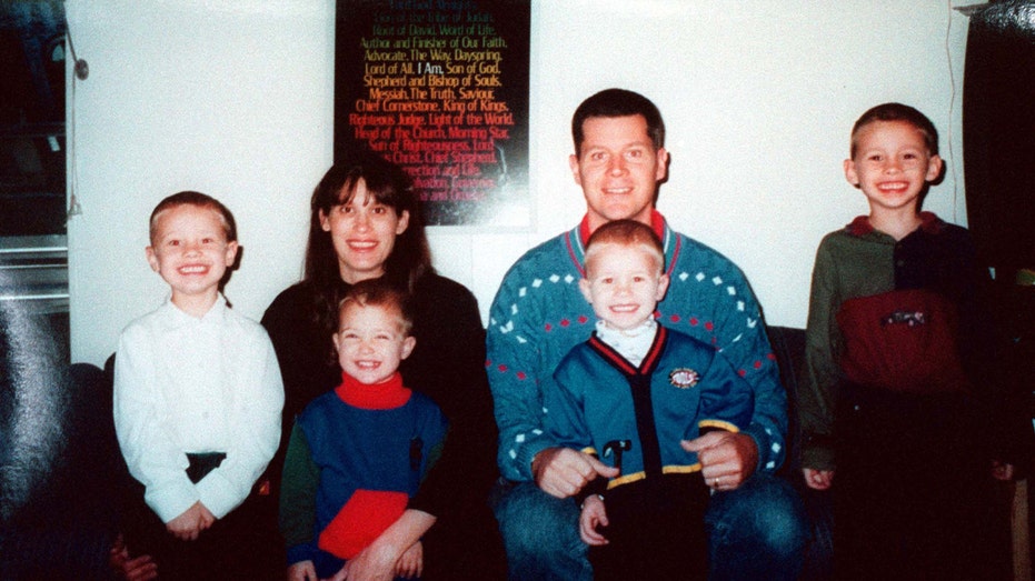 Undated family photo of Andrea Yates, her husband Rusty, and their five children, often used in coverage of the case.